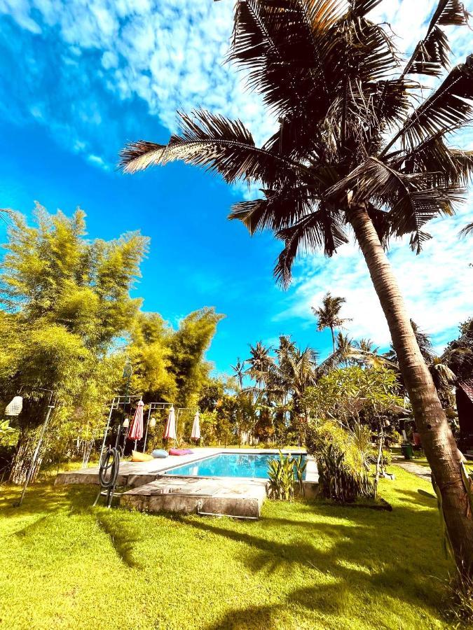 Apit Lawang Villas & Resto Batununggul Экстерьер фото