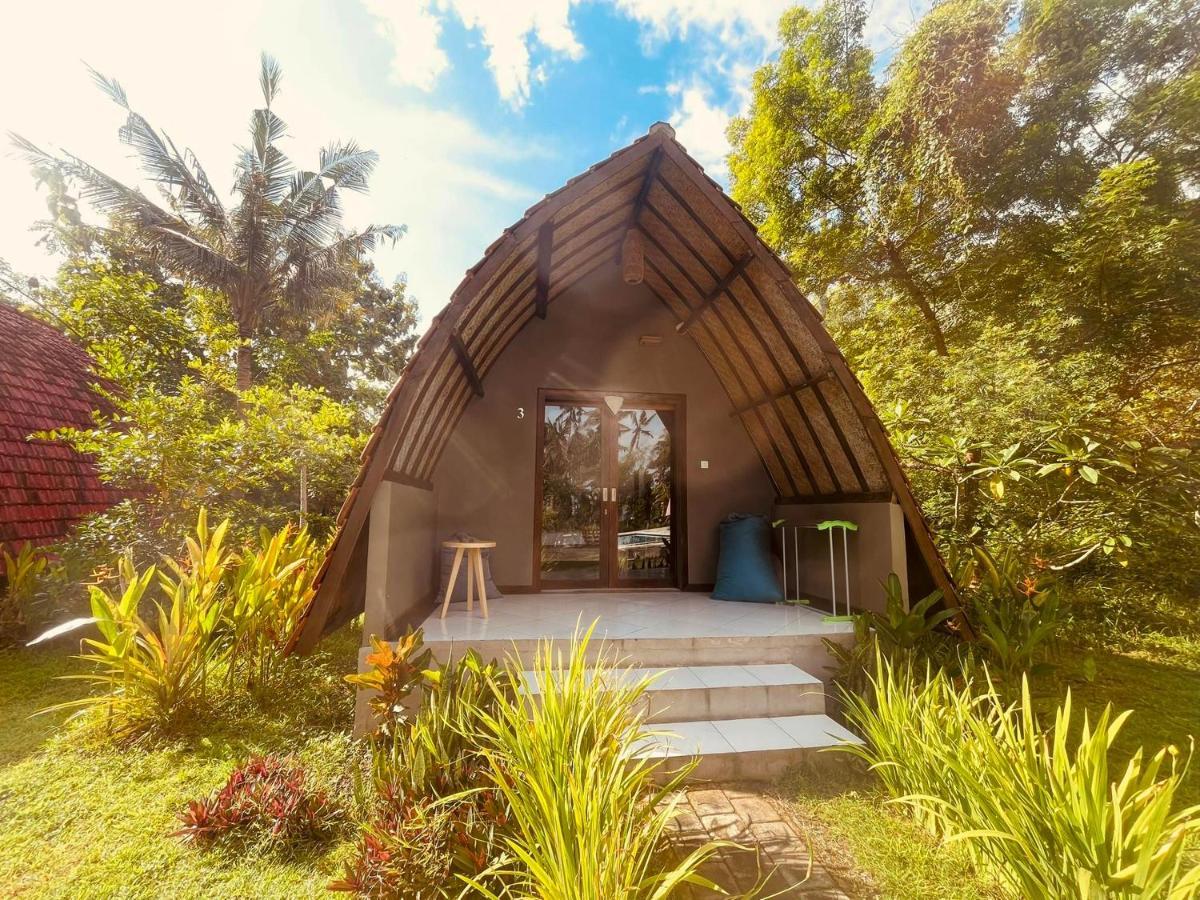 Apit Lawang Villas & Resto Batununggul Экстерьер фото