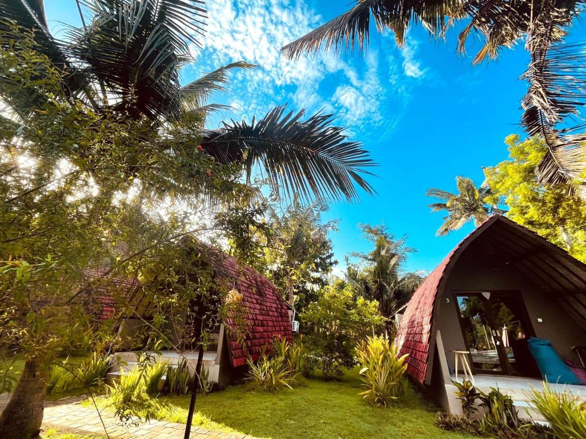 Apit Lawang Villas & Resto Batununggul Экстерьер фото