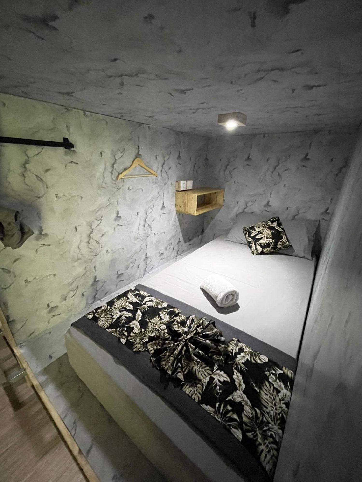 Apit Lawang Villas & Resto Batununggul Экстерьер фото