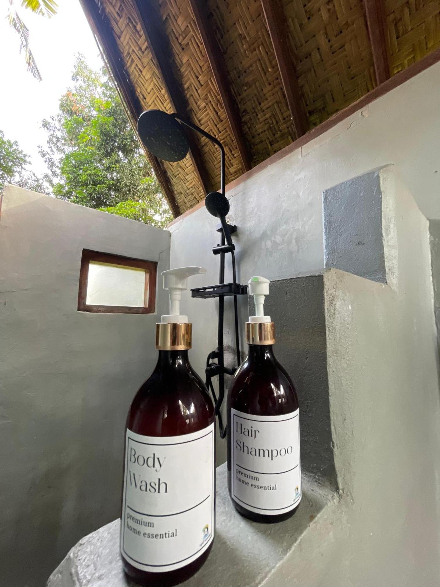 Apit Lawang Villas & Resto Batununggul Экстерьер фото